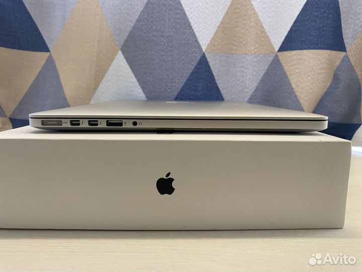 Macbook pro 15 retina 2015