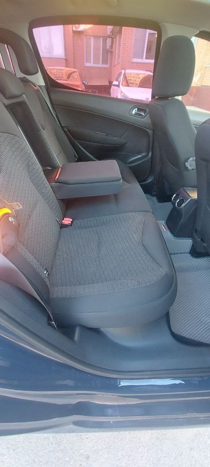 Peugeot 308: фото владельца