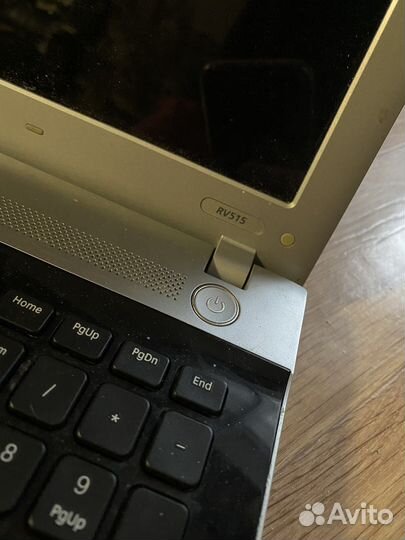 Ноутбук Samsung RV515