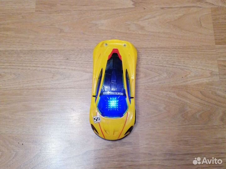 Игрушка автомобиль