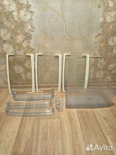 Полки в холодильник Electrolux