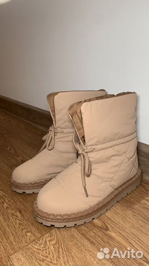 Ботинки дутые женские