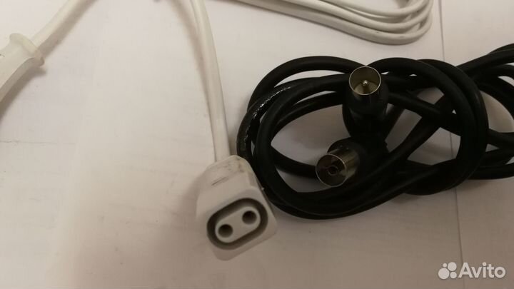 Аудио-видео шнур