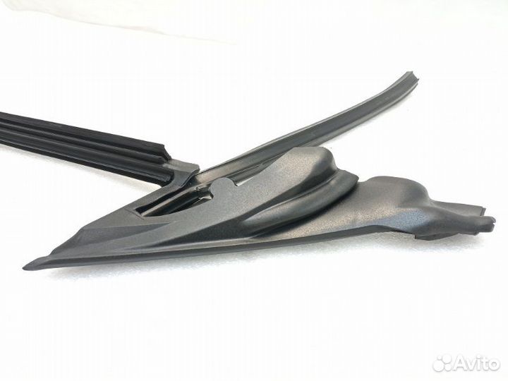 Уплотнитель стекла двери передний правый