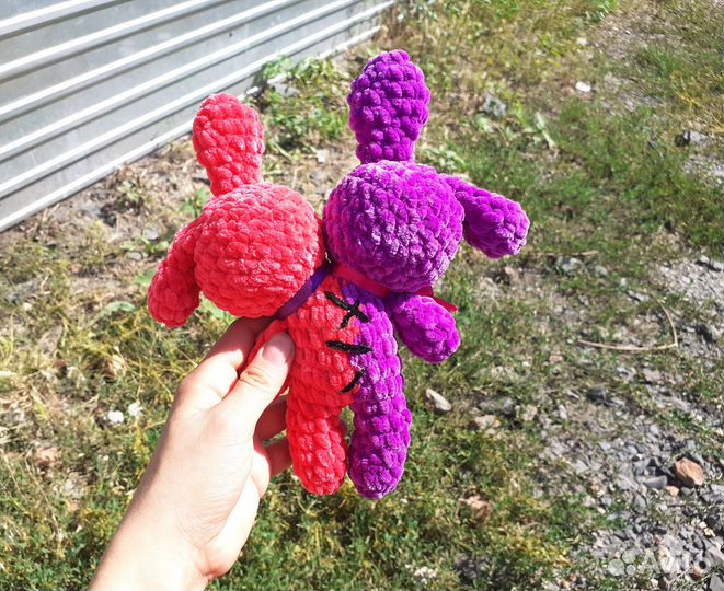 Яркий кролик франкенштейна вязаная игрушка