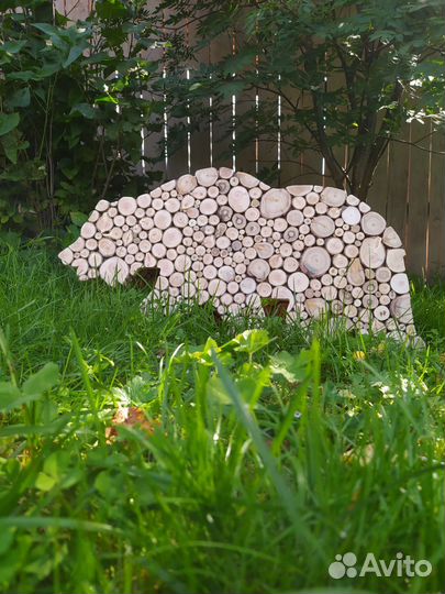 Медведь из спилов дерева