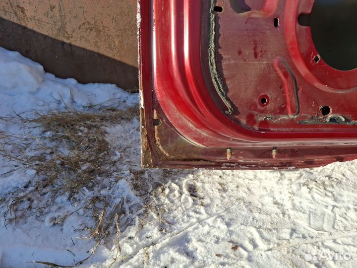 Двери на renault logan 1 передние