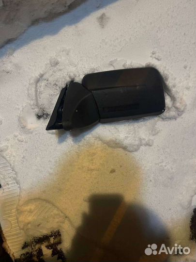 Левое зеркало заднего вида волга 3110, 24