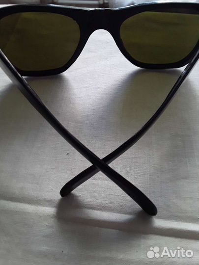 Солнцезащитные очки 70-х