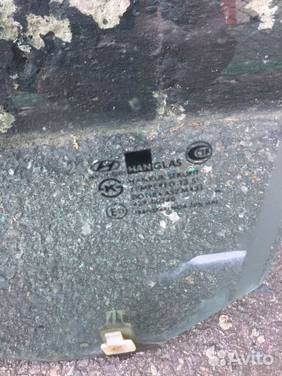 Стекло на переднюю левую дверь на Хюндай Матрикс