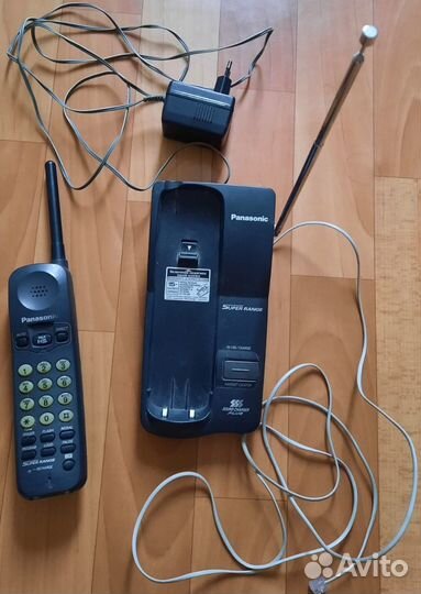 Телефонный аппарат (беспроводной Panasonic)