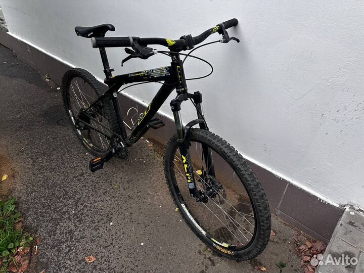 Велосипед gt avalanche 3.0