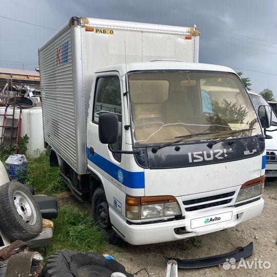 Isuzu Elf, 1995