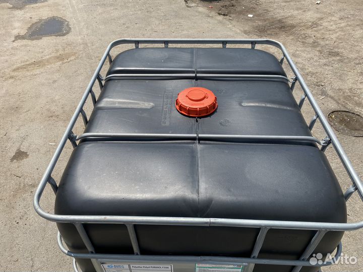 Еврокуб черный 1000л. комбинированный поддон