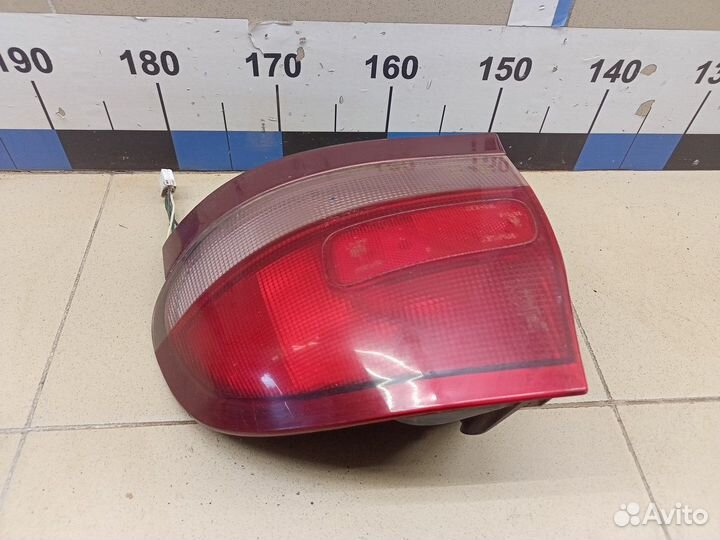 Фонарь задний наружный правый 626 (GE) 1992-1997