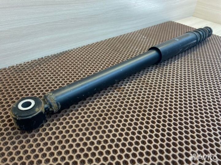 Амортизатор задний LADA X-Ray