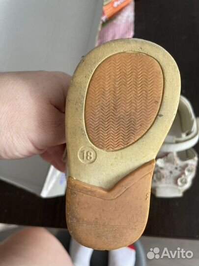 Сандали для девочки