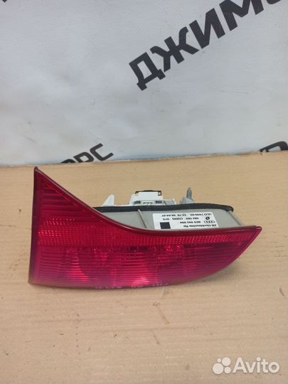 Фонарь крышки багажника правый Audi A4 B7 avant