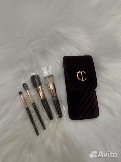 Charlotte tilbury кисти