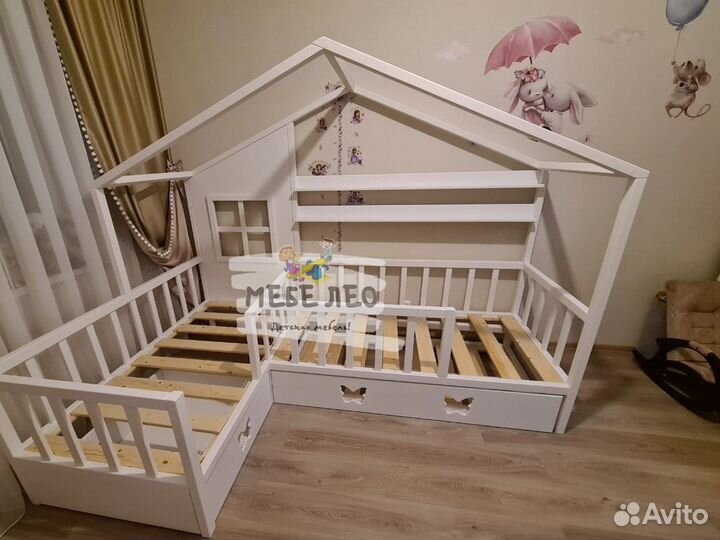 Детская кровать из массива