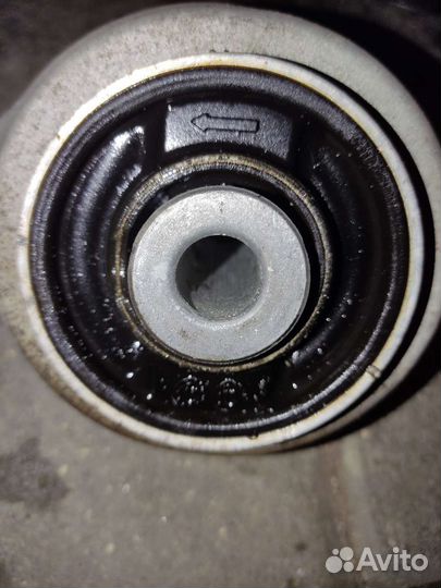 Продольный рычаг на Мерседес 