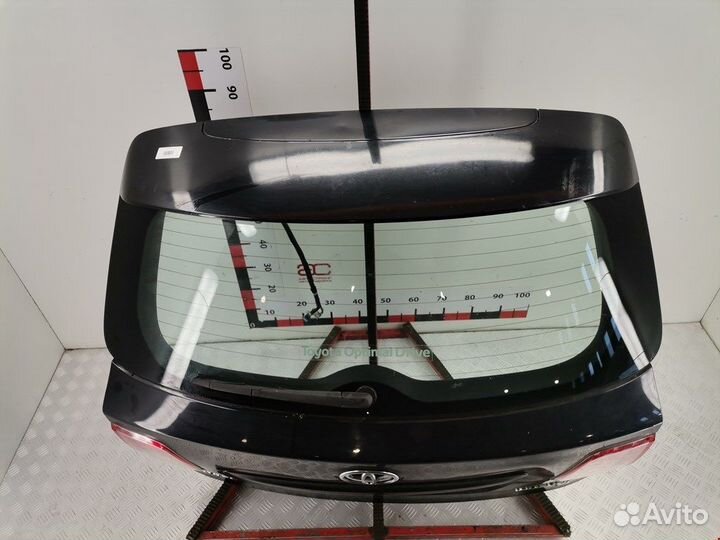 Крышка для Toyota Avensis 3 (T270)