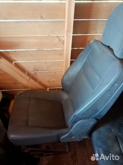 Автомобильные сидения бу