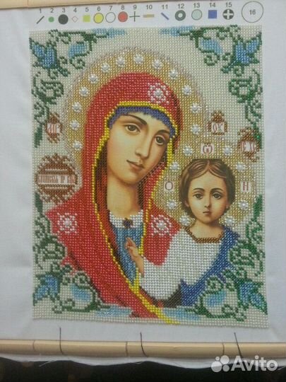 Казанская Божия Матерь (бисер)