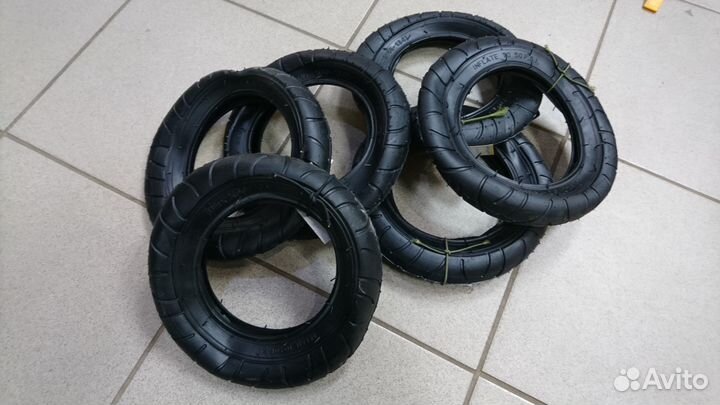 Покрышка для заднего колеса трёх колесного велосип