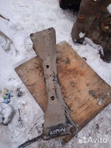 Подрамник задний Mitsubishi Galant 8