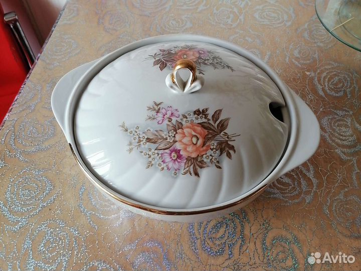 Набор столовой посуды