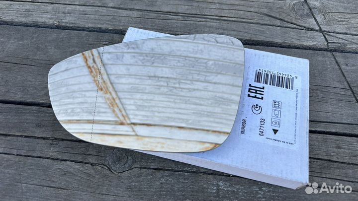 Зеркальный элемент левый scirocco Passat b7