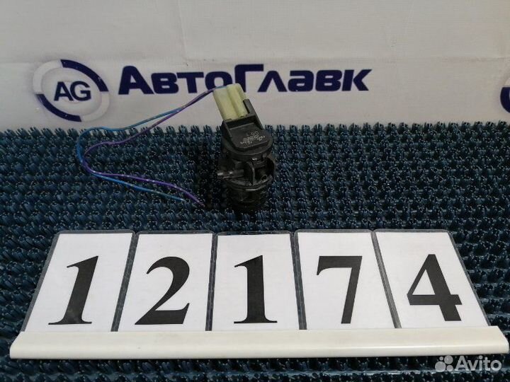 Мотор стеклоомывателя Toyota Passo