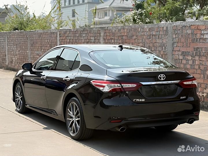 Toyota Camry 2.5 AT, 2022, 40 000 км