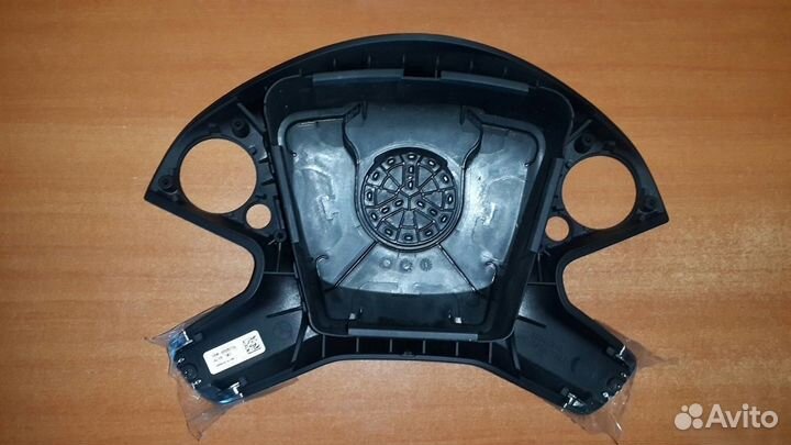 Крышка в руль (муляж airbag) Mercedes W212 E-Class