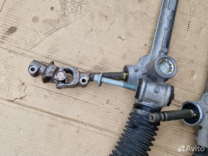 Рулевая рейка Toyota yaris 3 2011-2019