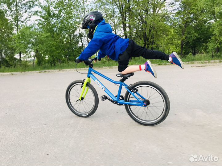Двухколёсный велосипед детский тренировка