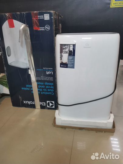 Мобильный кондиционер Electrolux eacm-11CL/N3