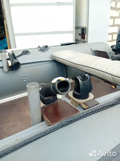 Лодка моторная+мотор+прицеп