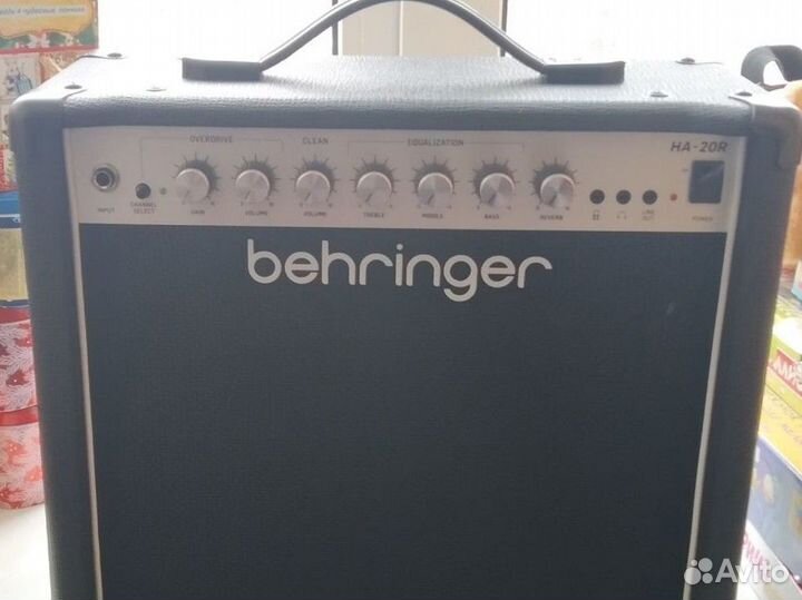 Комбоусилитель для электрогитары