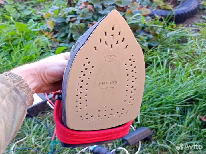 Продам утюг philips