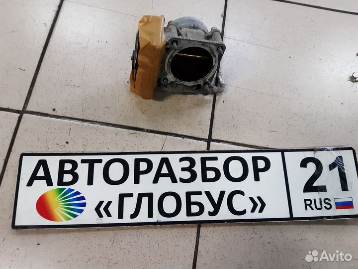 Дроссельная заслонка левая Infiniti QX70