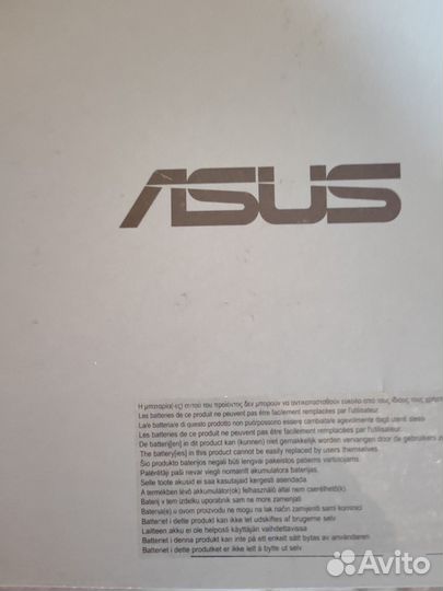 Ноутбук asus