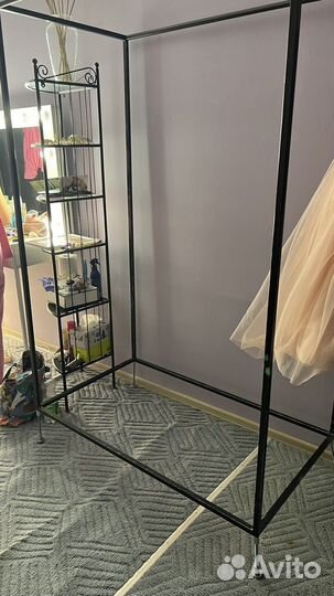 Рейл для одежды