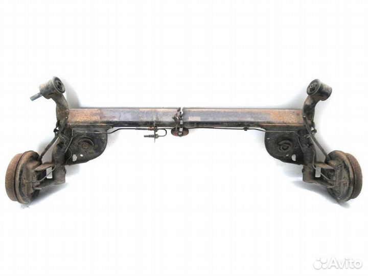 Задняя балка Renault Logan