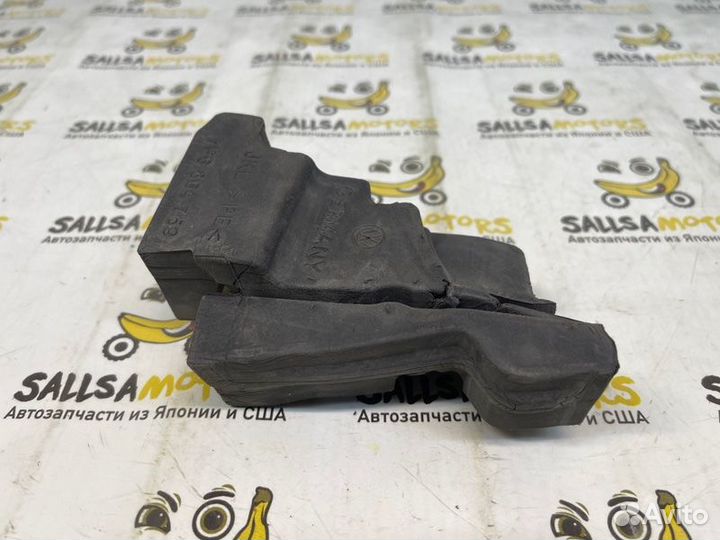 Гаситель левый Volkswagen Touareg 7P5 NF cgra 3.6