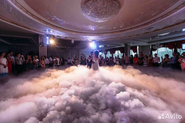 Тяжелый дым,холодные фонтаны,вертушки, салюты)