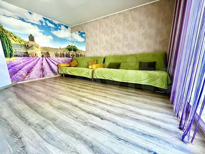 2-к. квартира, 63 м², 2/10 эт.