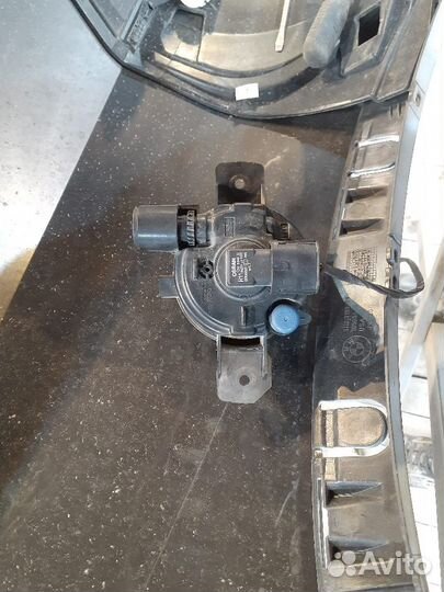 Фара противотуманная левая X5 E70