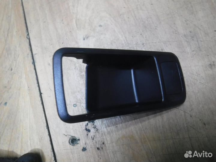 Накладка двери Focus 2 дорест